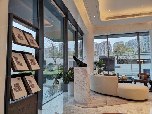 荟品天语城实景图