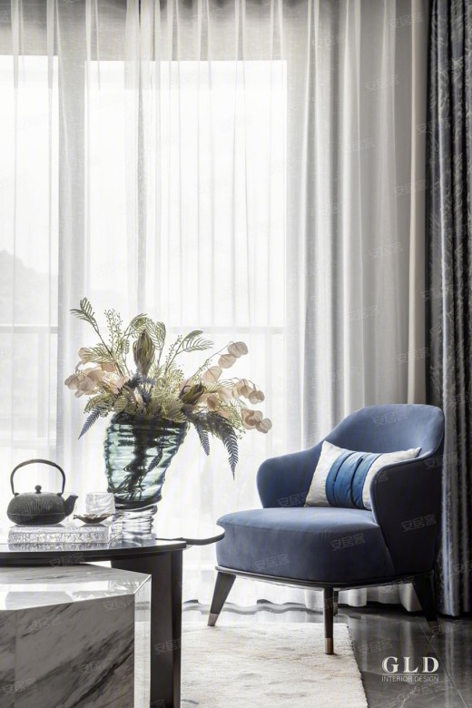 龙大悦江府样板间