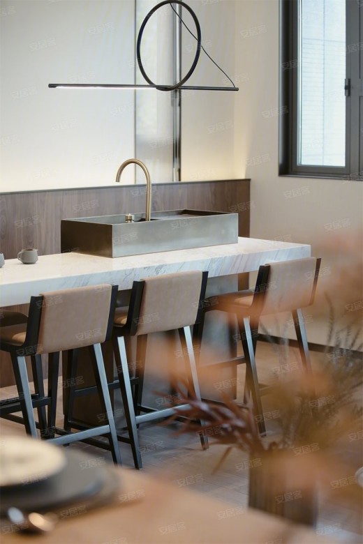 六合浅山样板间