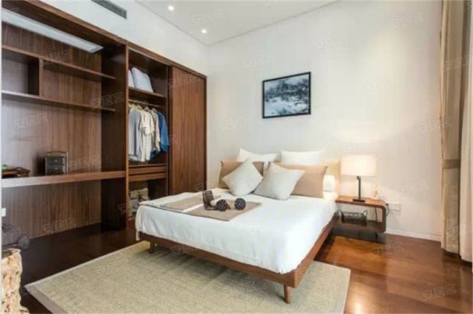 六合浅山样板间