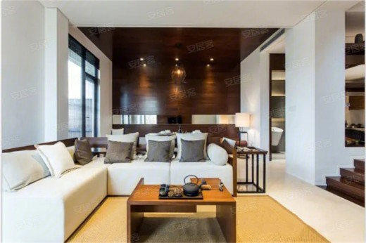 六合浅山样板间