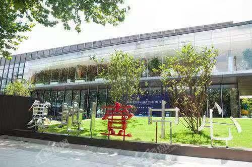 复地壹中心商铺实景图