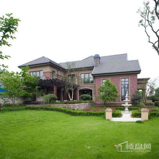 同人山庄实景图