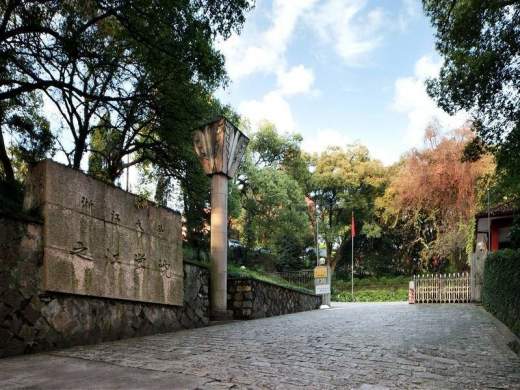 融科瑷骊山配套图