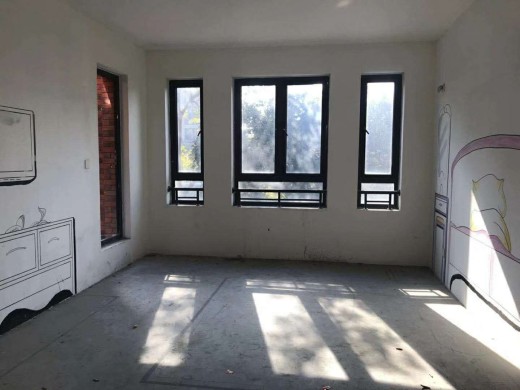 宝龙广场户型图