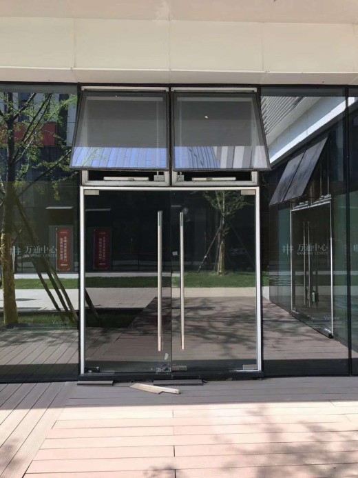 万通中心效果图