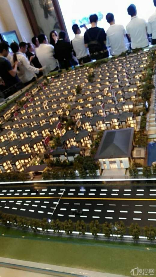 杭州泰禾中央广场效果图